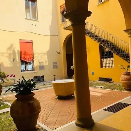 San Felice Studio Apartamento Bolonha